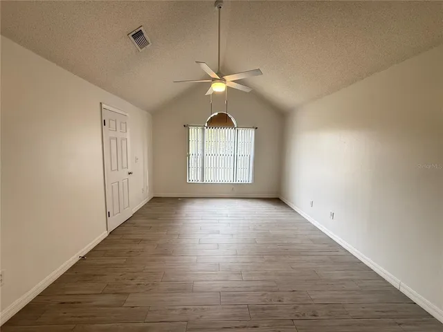 $2,400 | 3718 Linsbury Street, Orlando, FL 32817