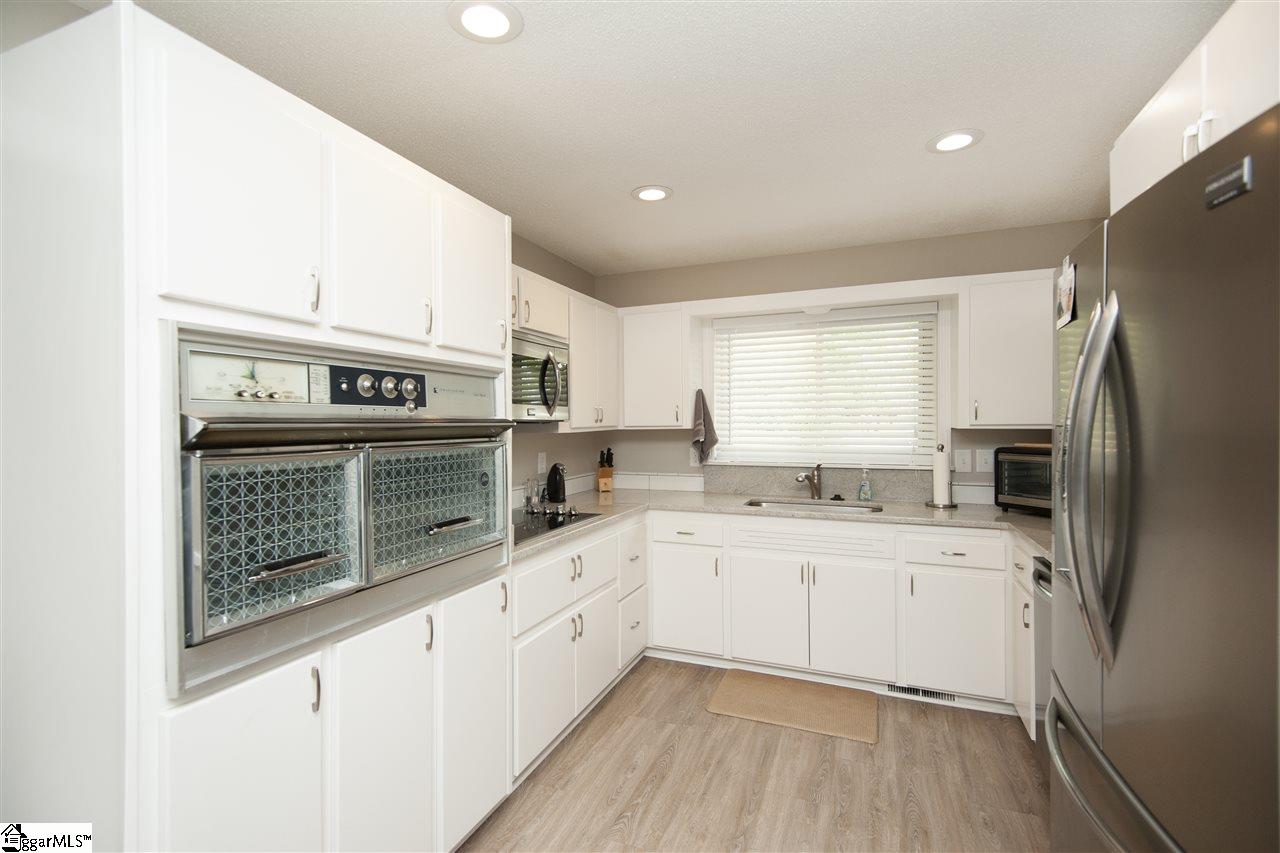 1015 Trotter Road Pickens, SC 29671 - Photo 2 of 22