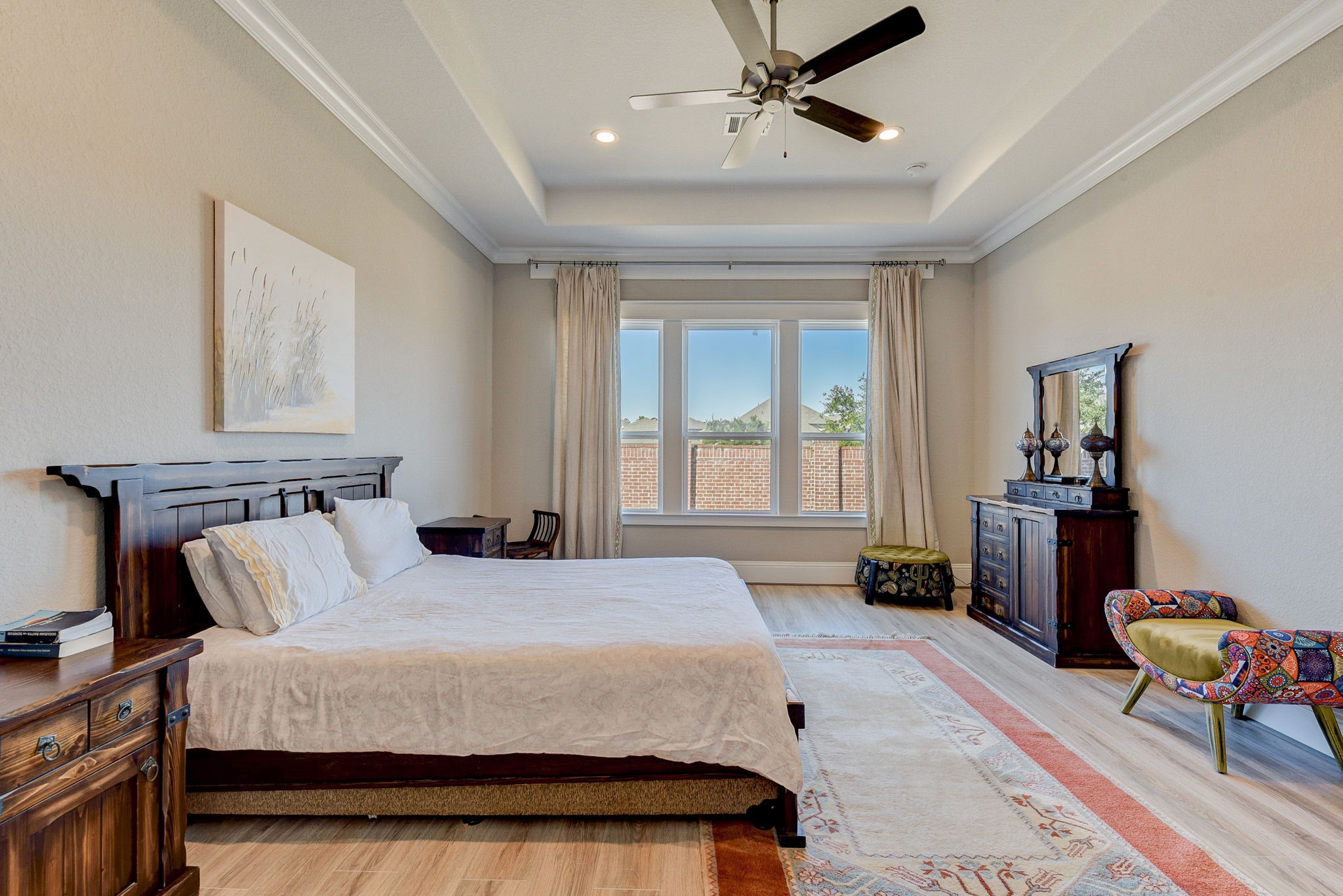 2339 Pale Star Drive Conroe, TX 77384 - Photo 26 of 43 a large bedroom with bed and window