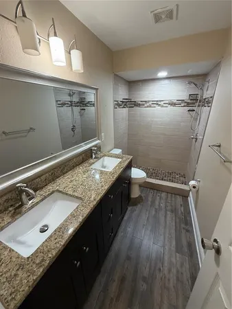 $1,700 | 447 6th Avenue Northeast, Unit B, Largo, FL 33770