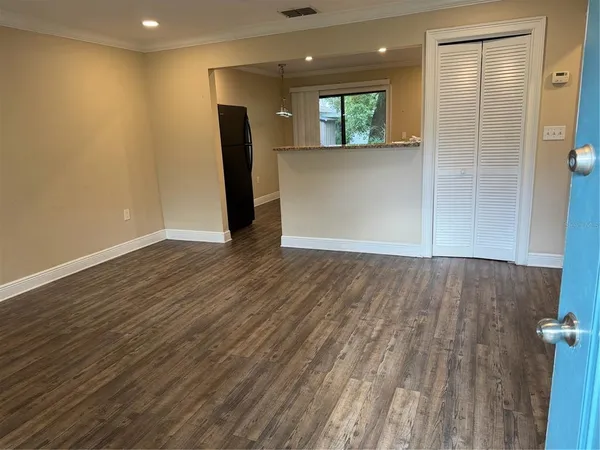 $1,700 | 447 6th Avenue Northeast, Unit B, Largo, FL 33770
