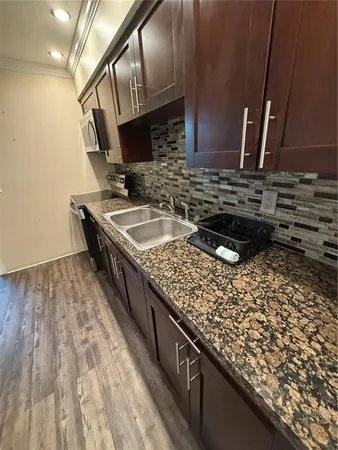 $1,700 | 447 6th Avenue Northeast, Unit B, Largo, FL 33770