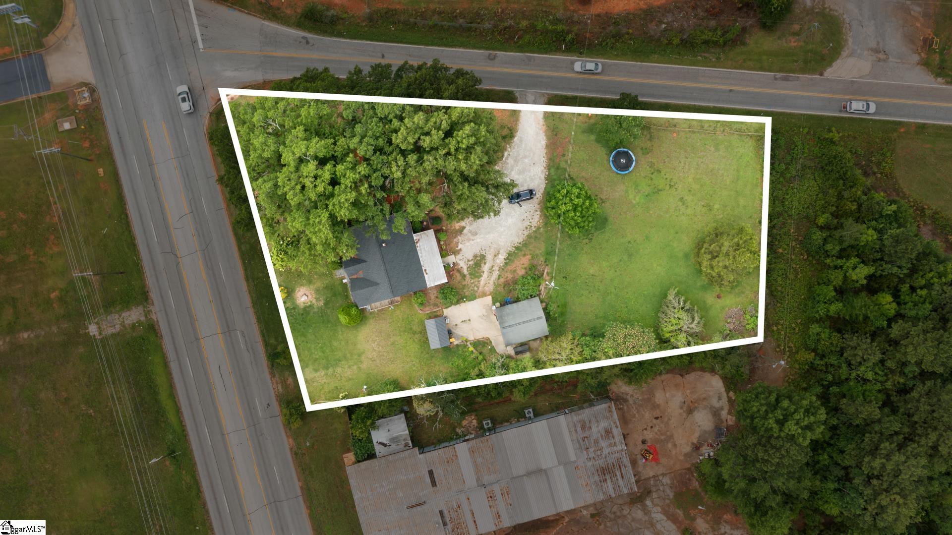 1301 Old Airport Road Laurens, SC 29360 - Photo 8 of 21