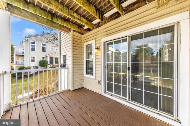 $2,449 | 13023 Bridger Drive, Unit 1414, Germantown, MD 20874