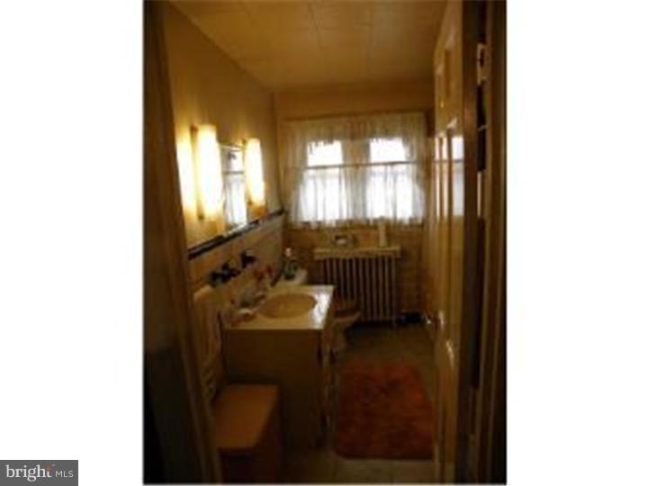9 Baily Road Lansdowne, PA 19050 - Photo 9 of 12 Bathroom