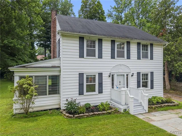 $299,000 | 308 Collin Avenue, Manlius, NY 13066