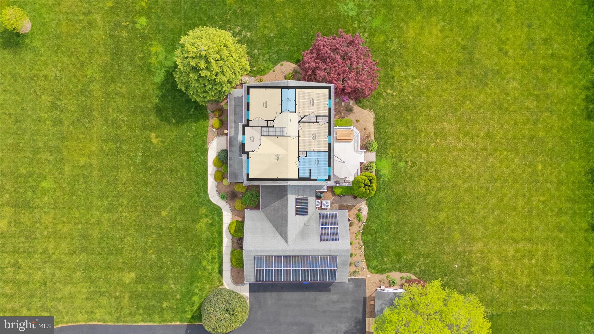 988 White Marsh Road Centreville, MD 21617 - Photo 34 of 96 a front view of a house with a yard