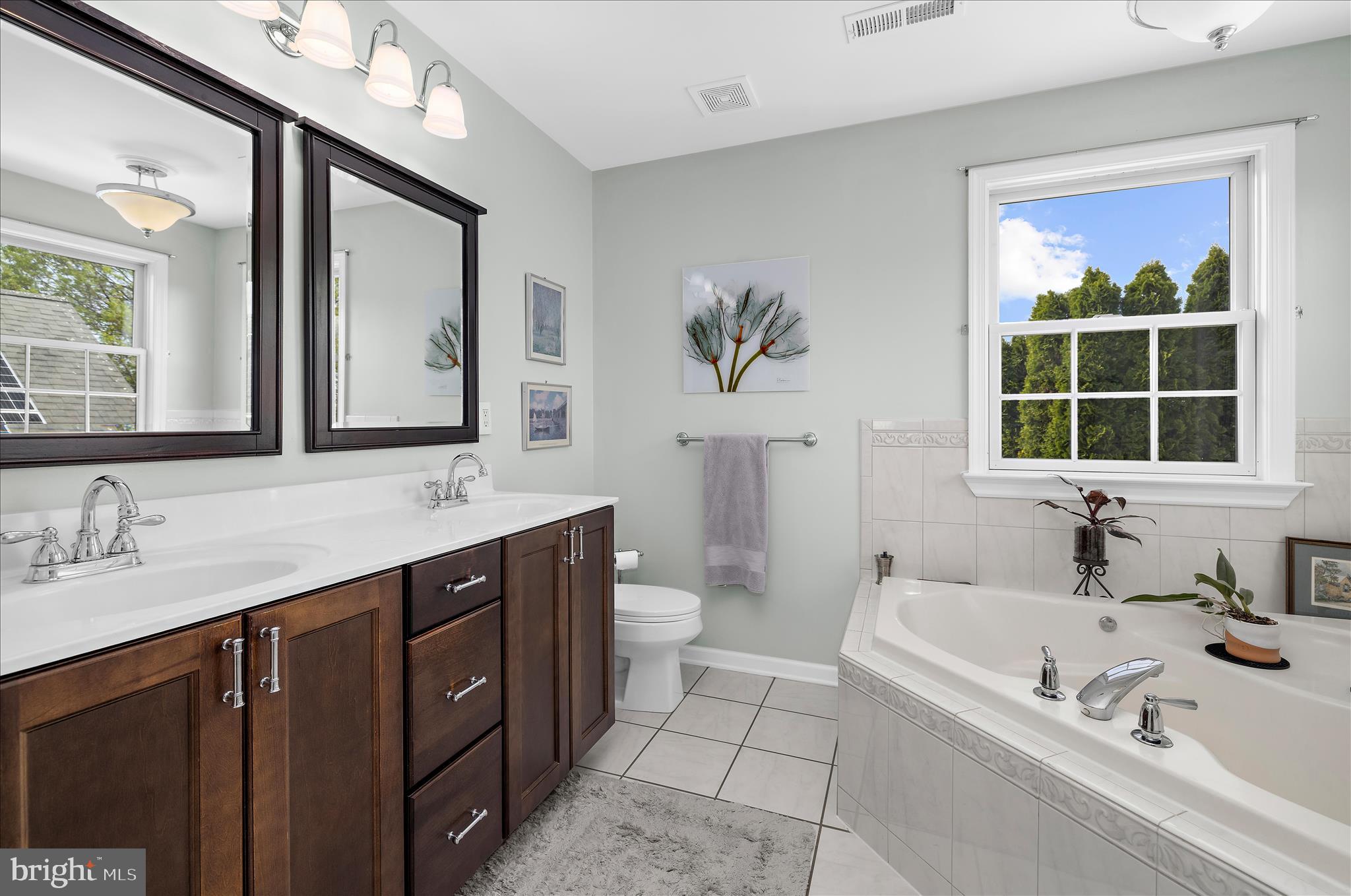 988 White Marsh Road Centreville, MD 21617 - Photo 40 of 96 Primary Bathroom