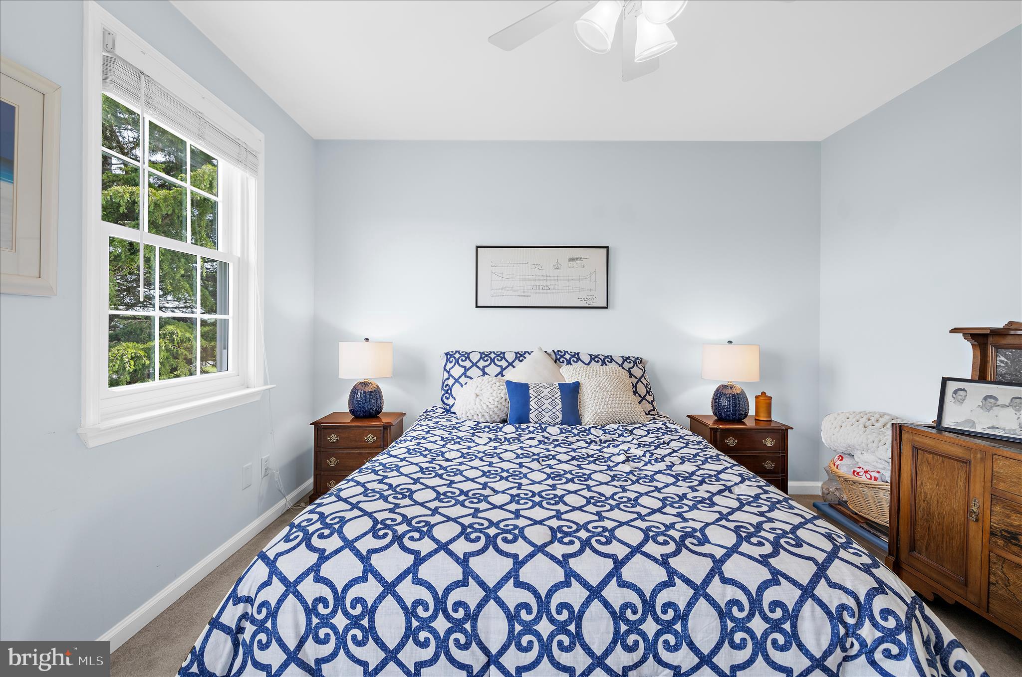 988 White Marsh Road Centreville, MD 21617 - Photo 44 of 96 a bedroom with a large bed and a window