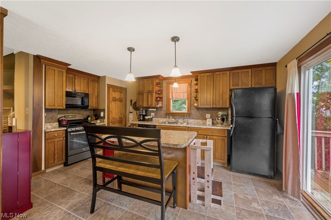 1425 Krumroy Road Akron, OH 44306 - Photo 6 of 16 Gallery Image 6