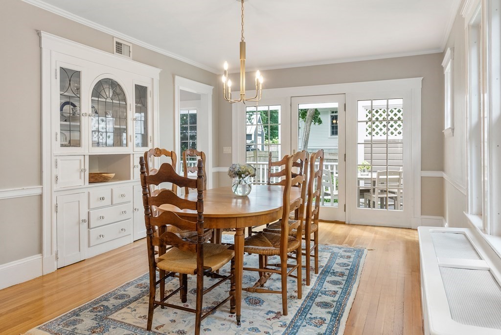 45 Howe Street Wellesley, MA 02482 - Photo 15 of 30
