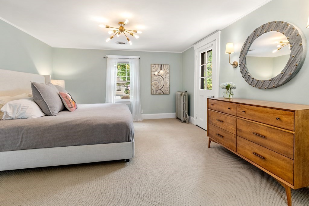 45 Howe Street Wellesley, MA 02482 - Photo 22 of 30