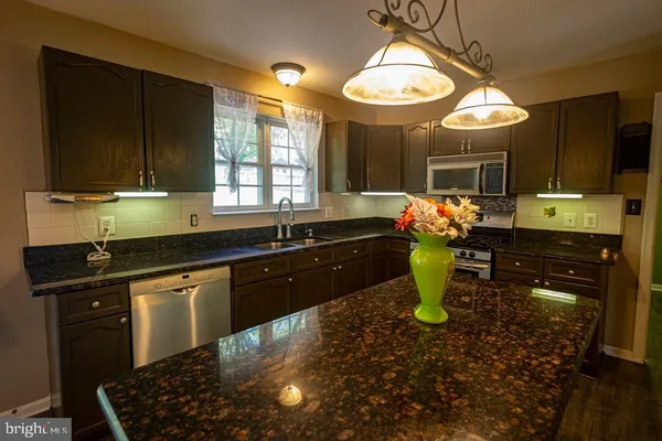 $2,950 | 13220-13220 Willow Point Drive, Fredericksburg, VA 22408