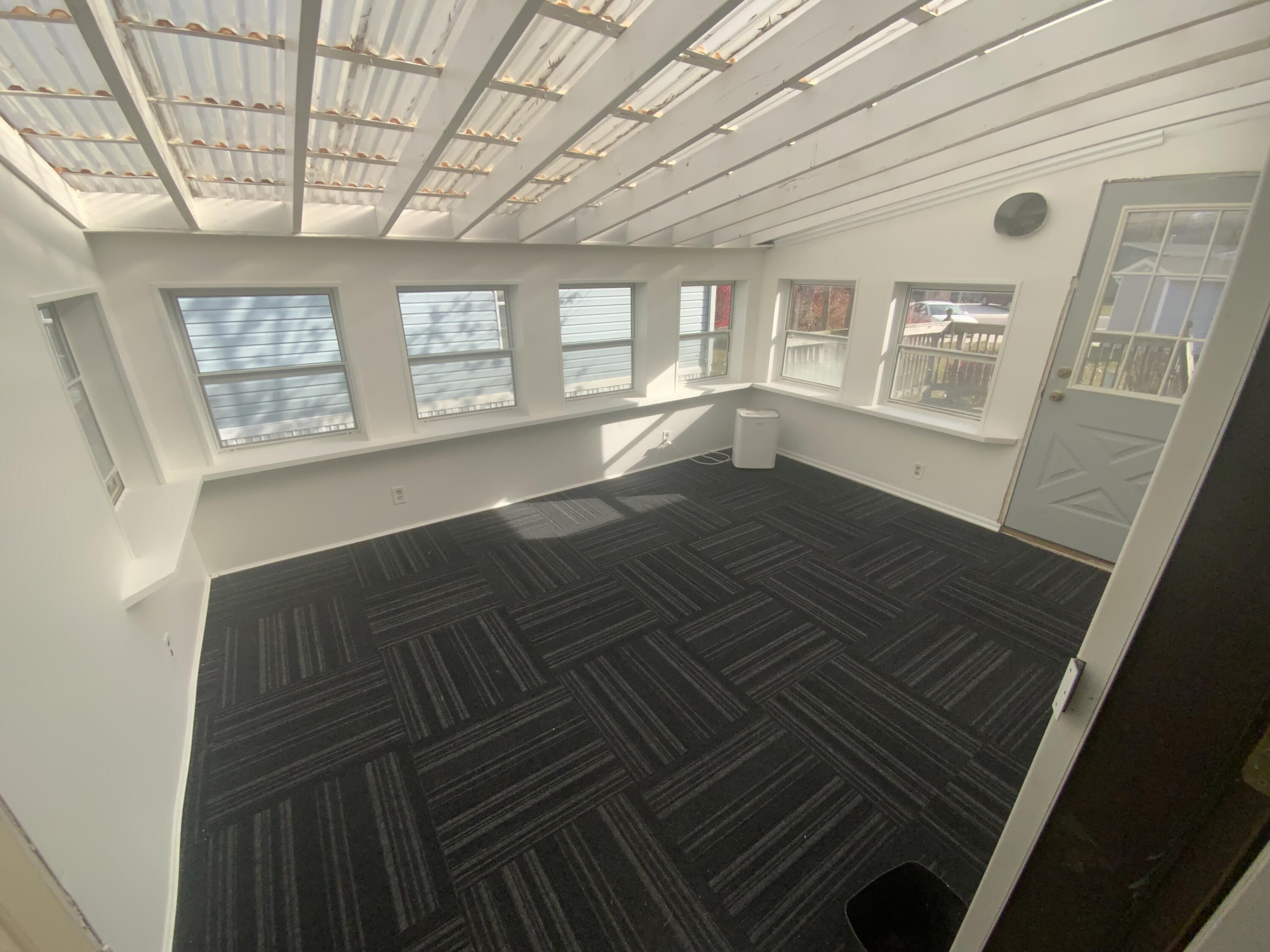 3291 Greystone Street Jackson, MI 49201 - Photo 7 of 14 IMG_1290