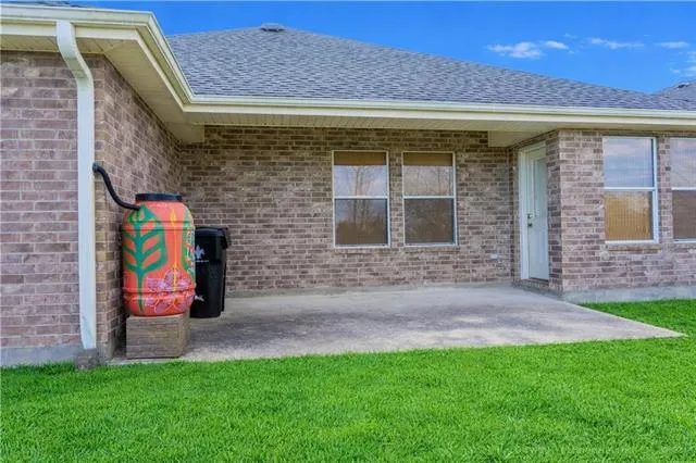 $249,500 | 5011 Blue Ash Drive, New Orleans, LA 70128