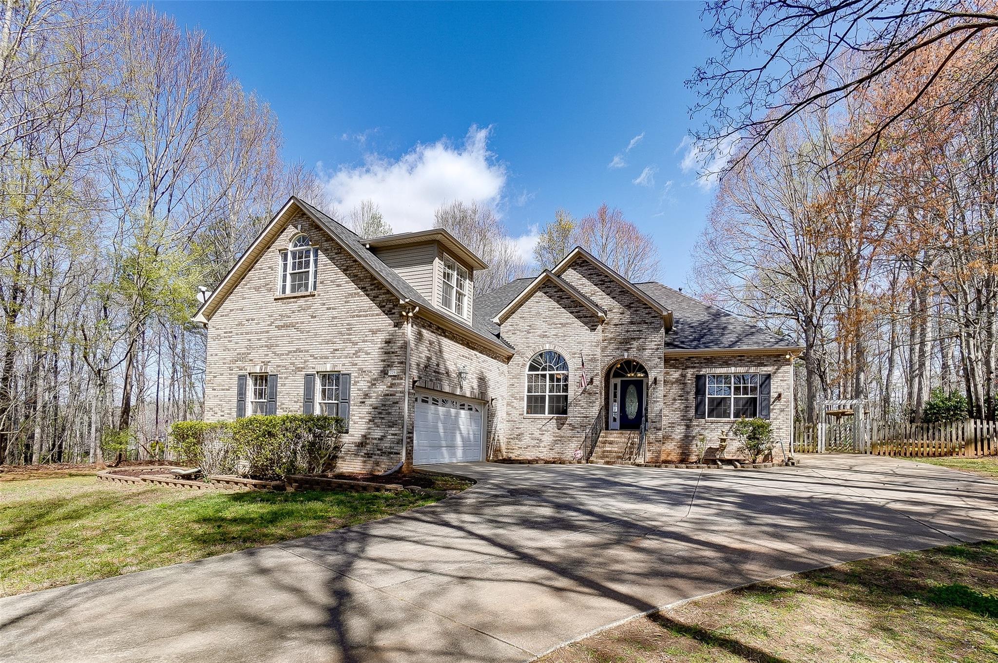 220 Kilborne Road Mooresville, NC 28117 - Photo 2 of 48 Gallery Image 2