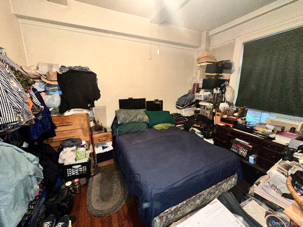 203 West 81st Street, Unit 4E Manhattan, NY 10024 - Photo 13 of 17 a living room with furniture