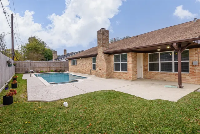 $279,000 | 10446 Carlow Lane, La Porte, TX 77571