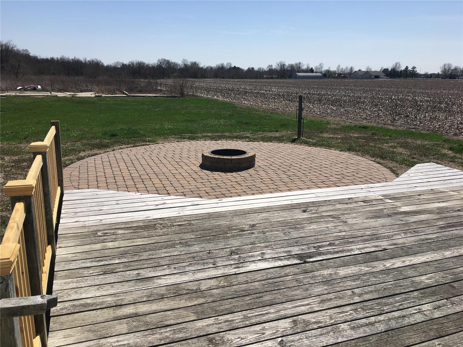 5697 Miles Station Road Bunker Hill, IL 62014 - Photo 19 of 54 Gallery Image 19