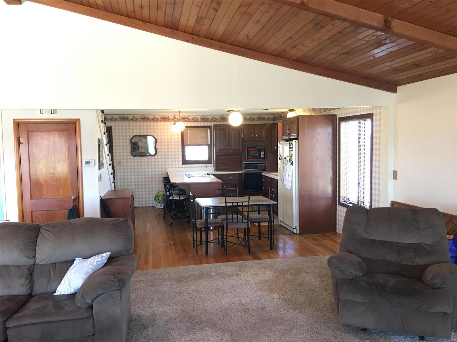 5697 Miles Station Road Bunker Hill, IL 62014 - Photo 43 of 54 Gallery Image 43