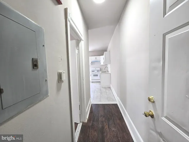 $950 | 509 East Washington Lane, Philadelphia, PA 19144