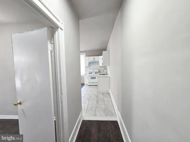 $950 | 509 East Washington Lane, Philadelphia, PA 19144