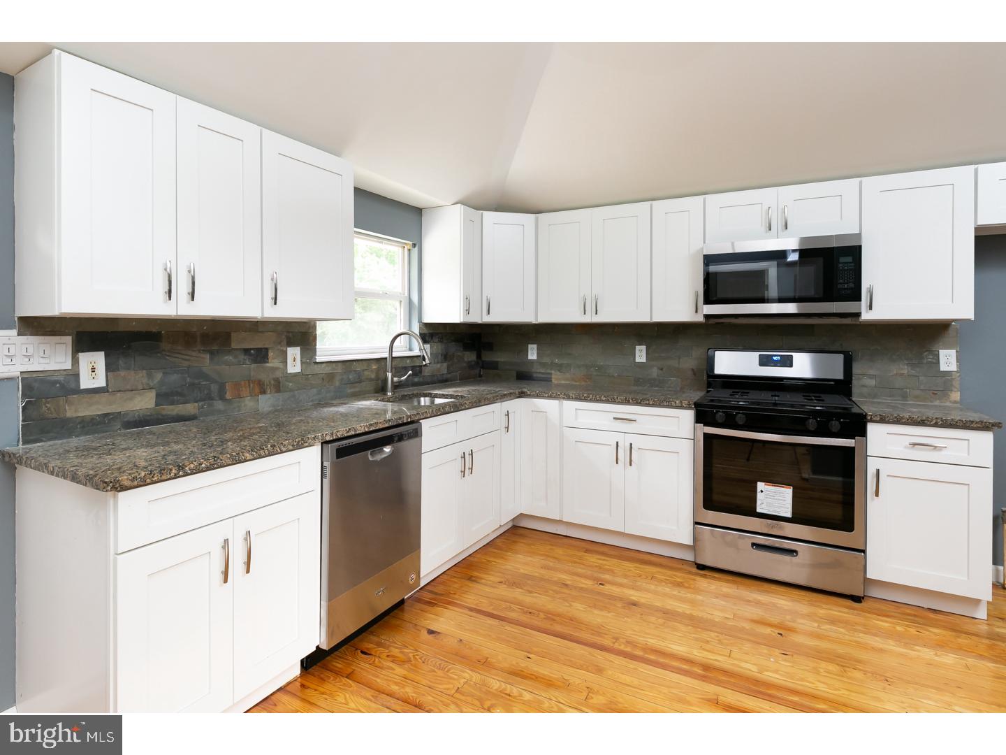 236 Jackson Road Atco, NJ 08053 - Photo 6 of 16 Gallery Image 6