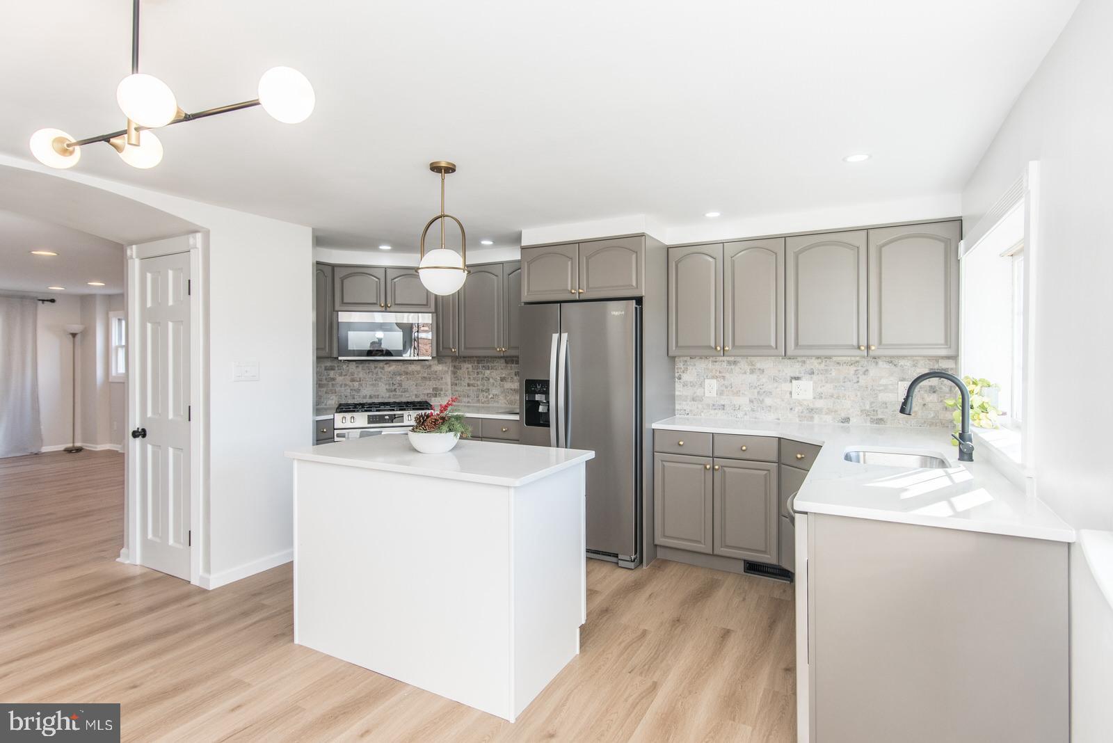 2815 Welsh Road Philadelphia, PA 19152 - Photo 17 of 71 Gallery Image 17