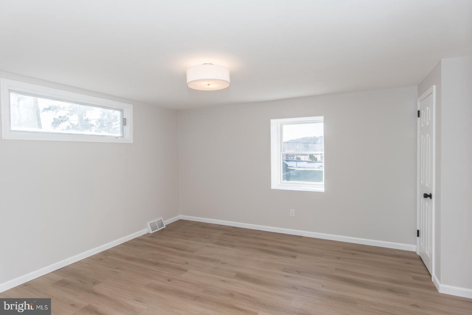 2815 Welsh Road Philadelphia, PA 19152 - Photo 30 of 71 Gallery Image 30