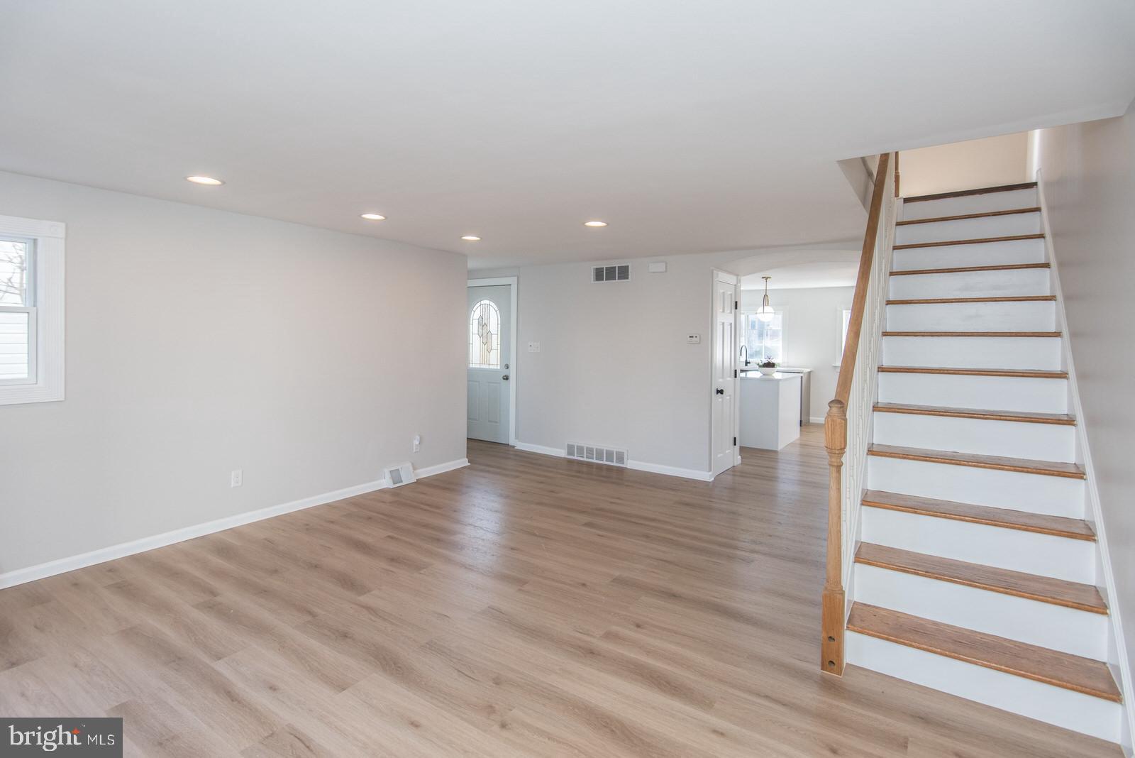 2815 Welsh Road Philadelphia, PA 19152 - Photo 4 of 71 Gallery Image 4