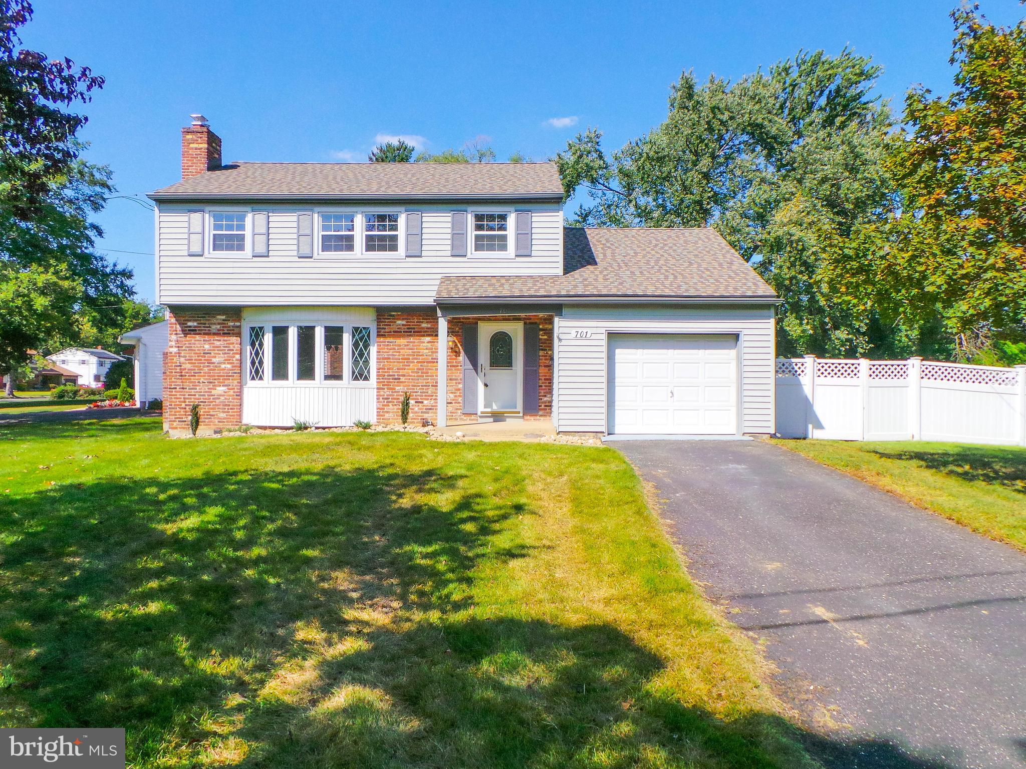 701 Regency Road Beverly, NJ 08010 - Photo 1 of 27