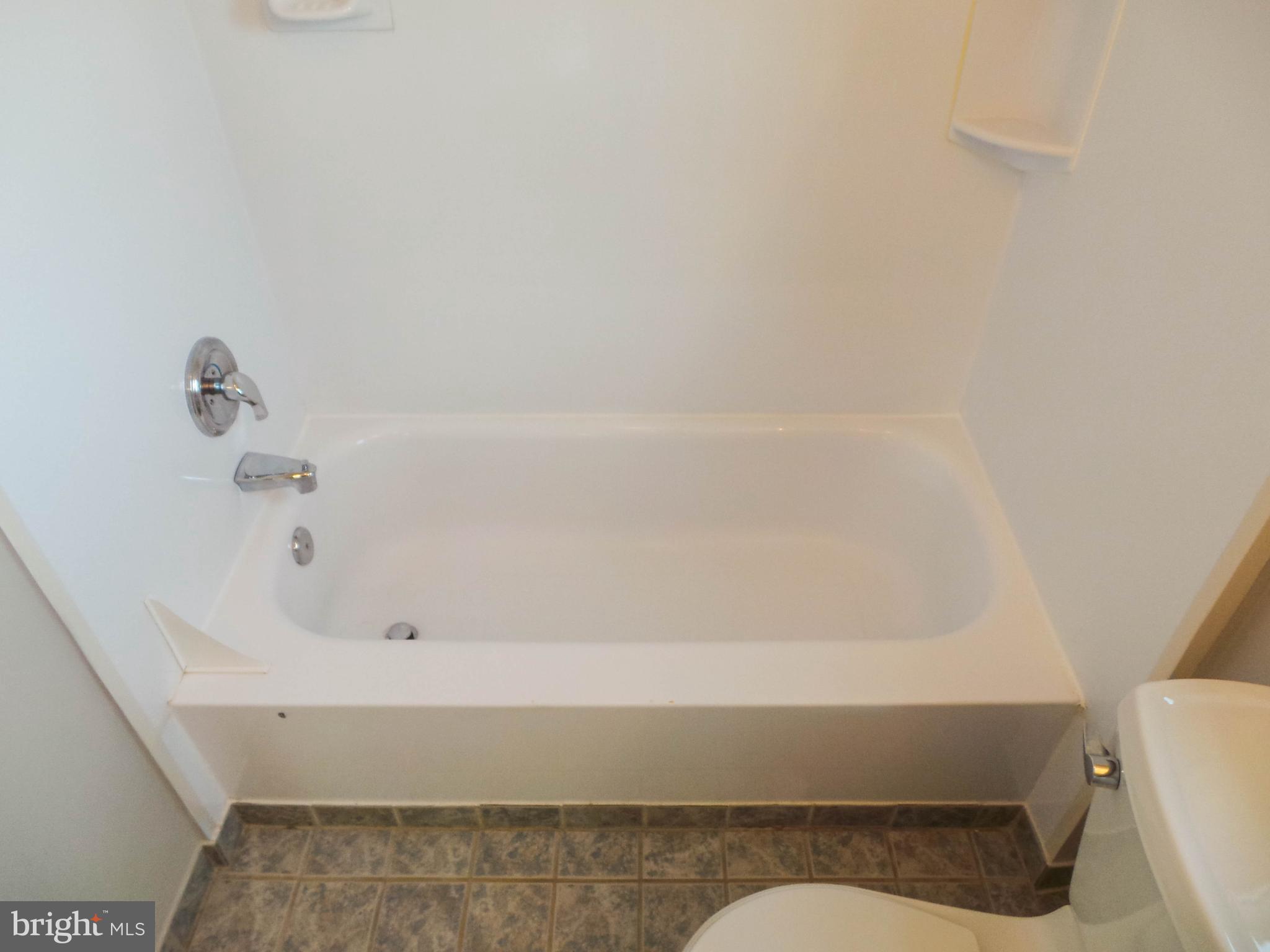 701 Regency Road Beverly, NJ 08010 - Photo 17 of 27