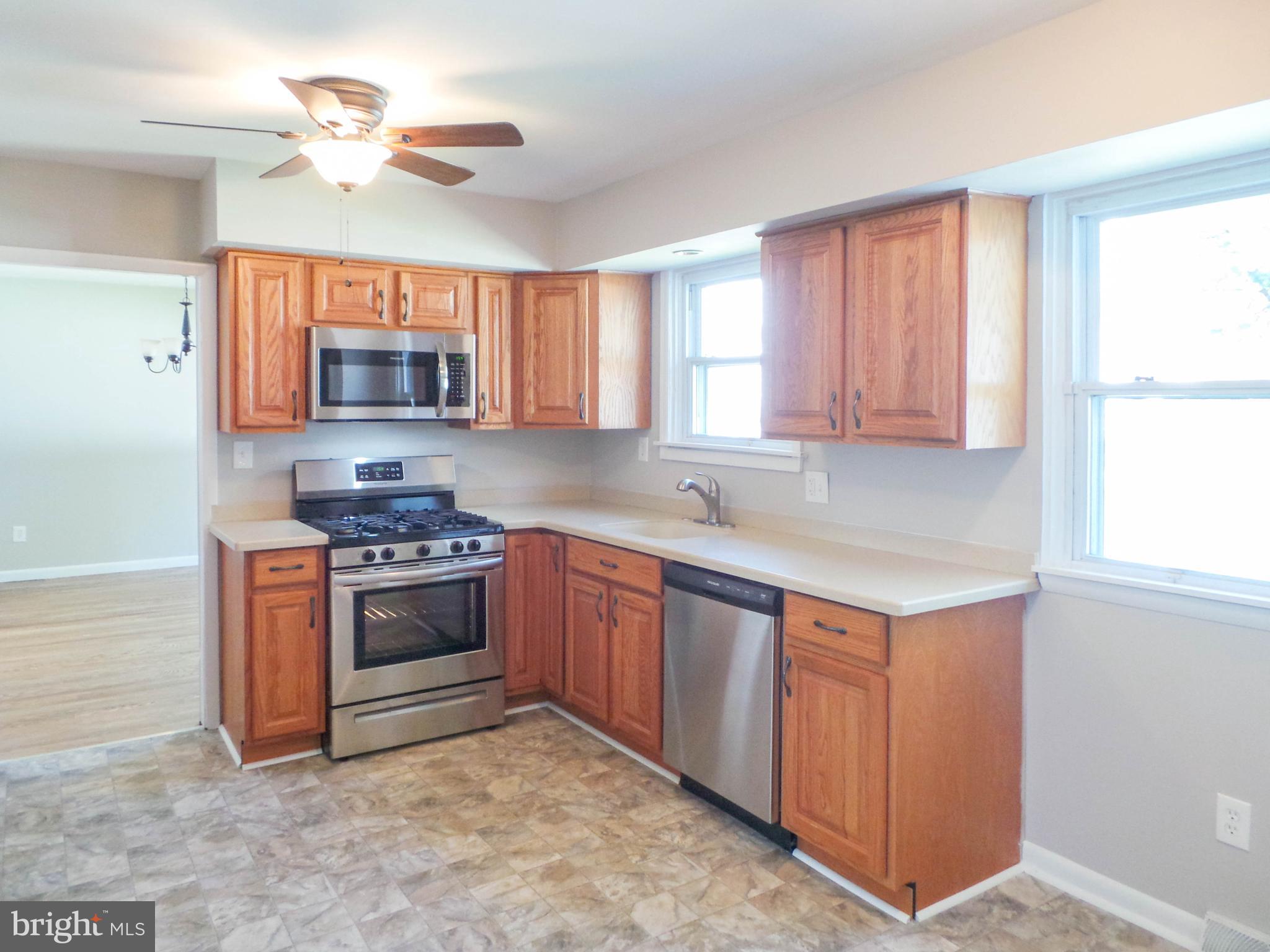 701 Regency Road Beverly, NJ 08010 - Photo 6 of 27