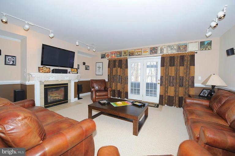 2320 Bollinger Mill Road Finksburg, MD 21048 - Photo 11 of 18 Family Room