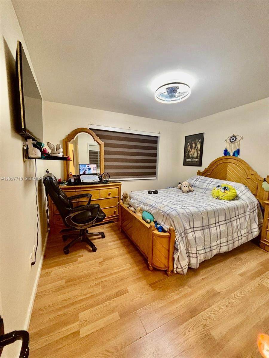 6492 Southwest 129th Avenue Miami, FL 33183 - Photo 15 of 23