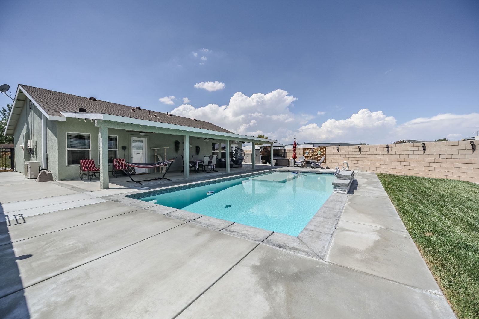 400 Acacia Street Ridgecrest, CA 93555 - Photo 36 of 45 a view of swimming pool in front of residential houses