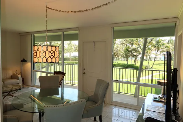 $2,500 | 1221 Hillsboro Mile Hillsboro Mile Hillsboro Beach, Unit 19B, Pompano Beach, FL 33064