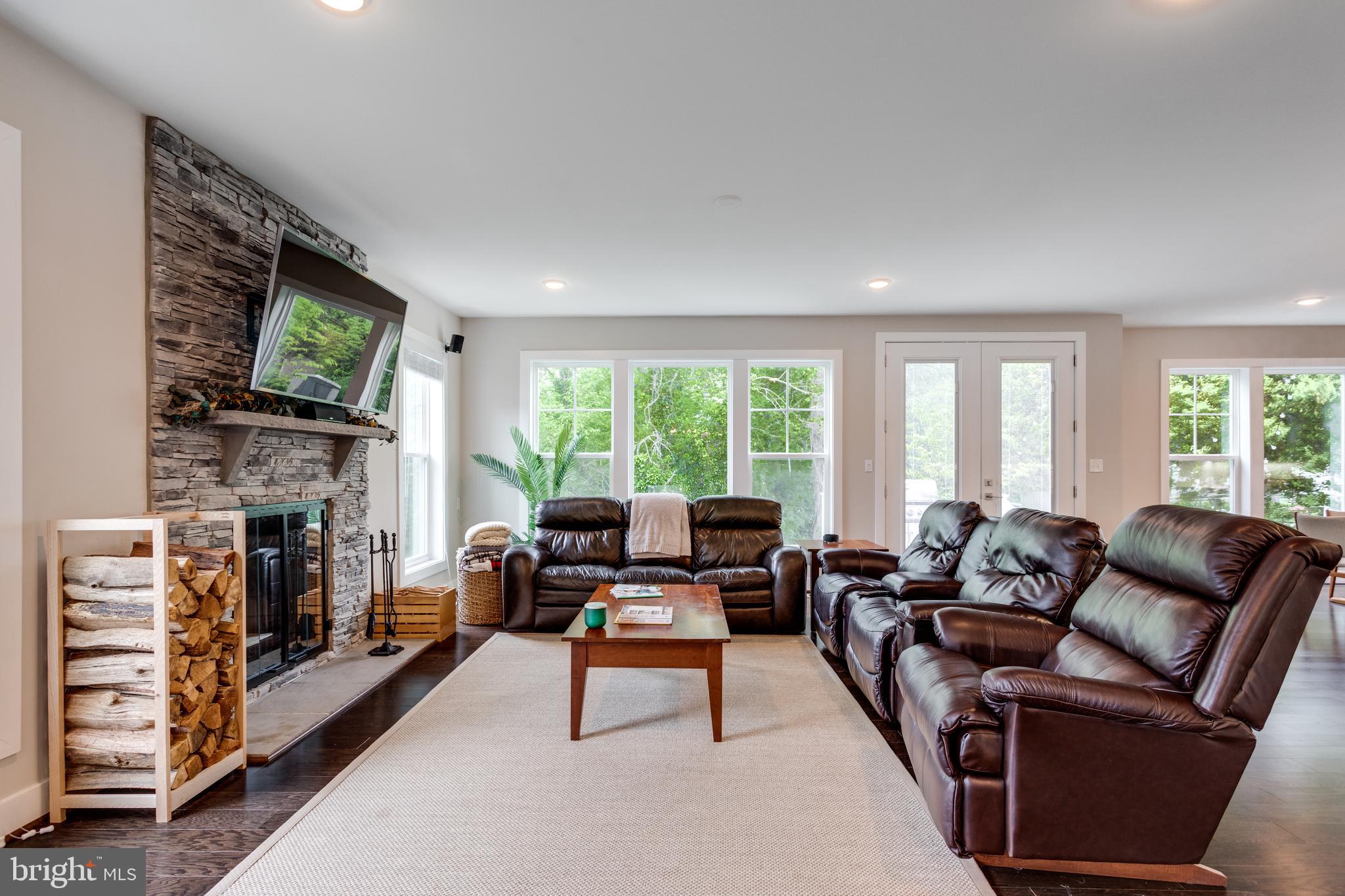7334 Paxton Road Falls Church, VA 22043 - Photo 17 of 89 Gallery Image 17