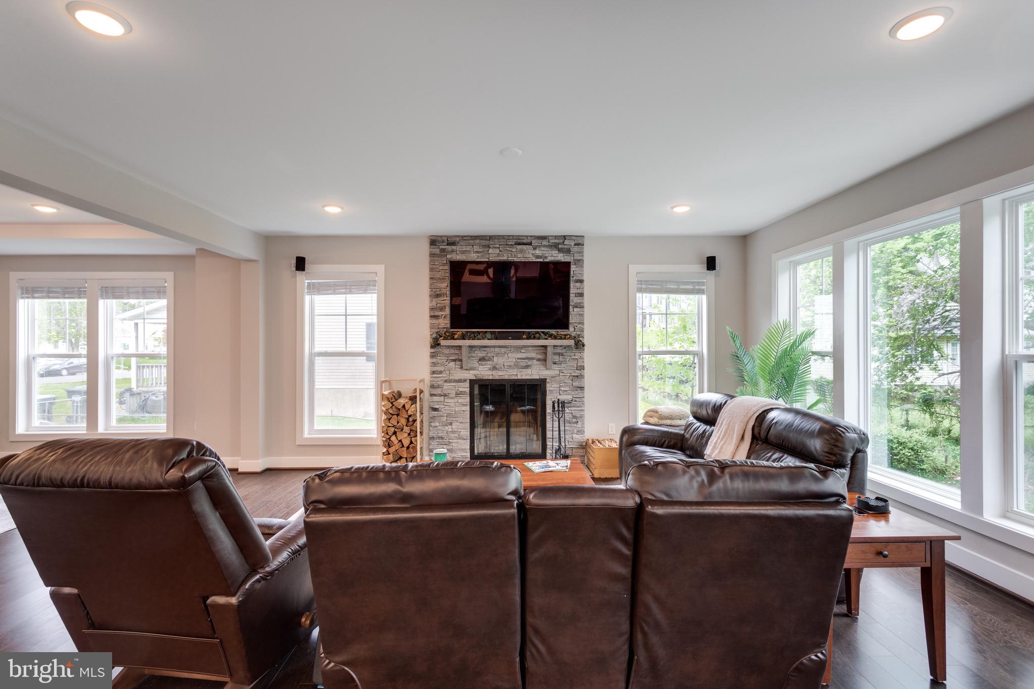 7334 Paxton Road Falls Church, VA 22043 - Photo 20 of 89 Gallery Image 20