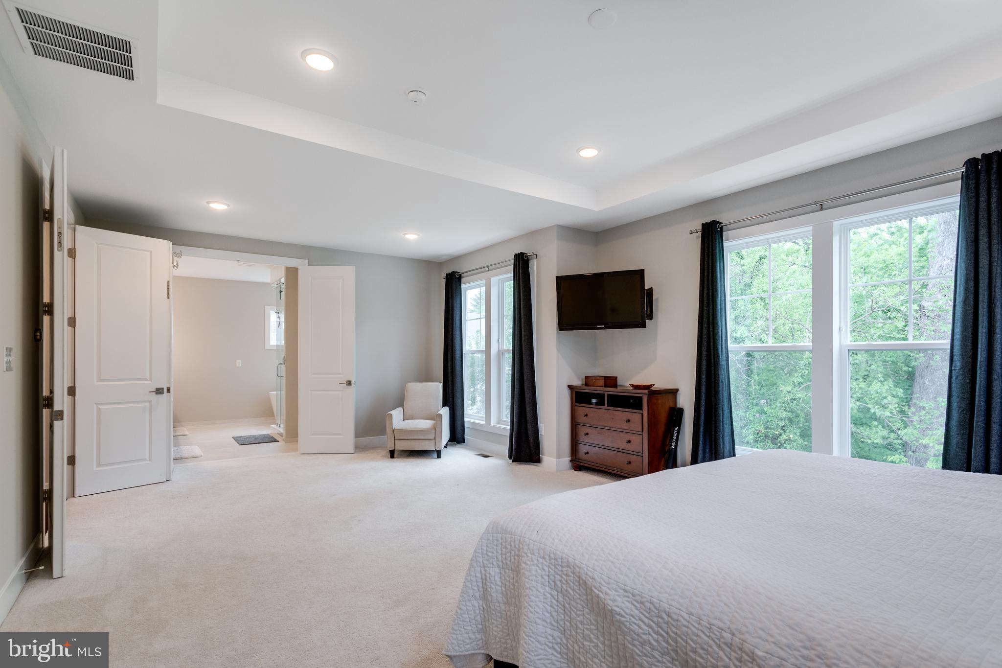 7334 Paxton Road Falls Church, VA 22043 - Photo 51 of 89 Gallery Image 51