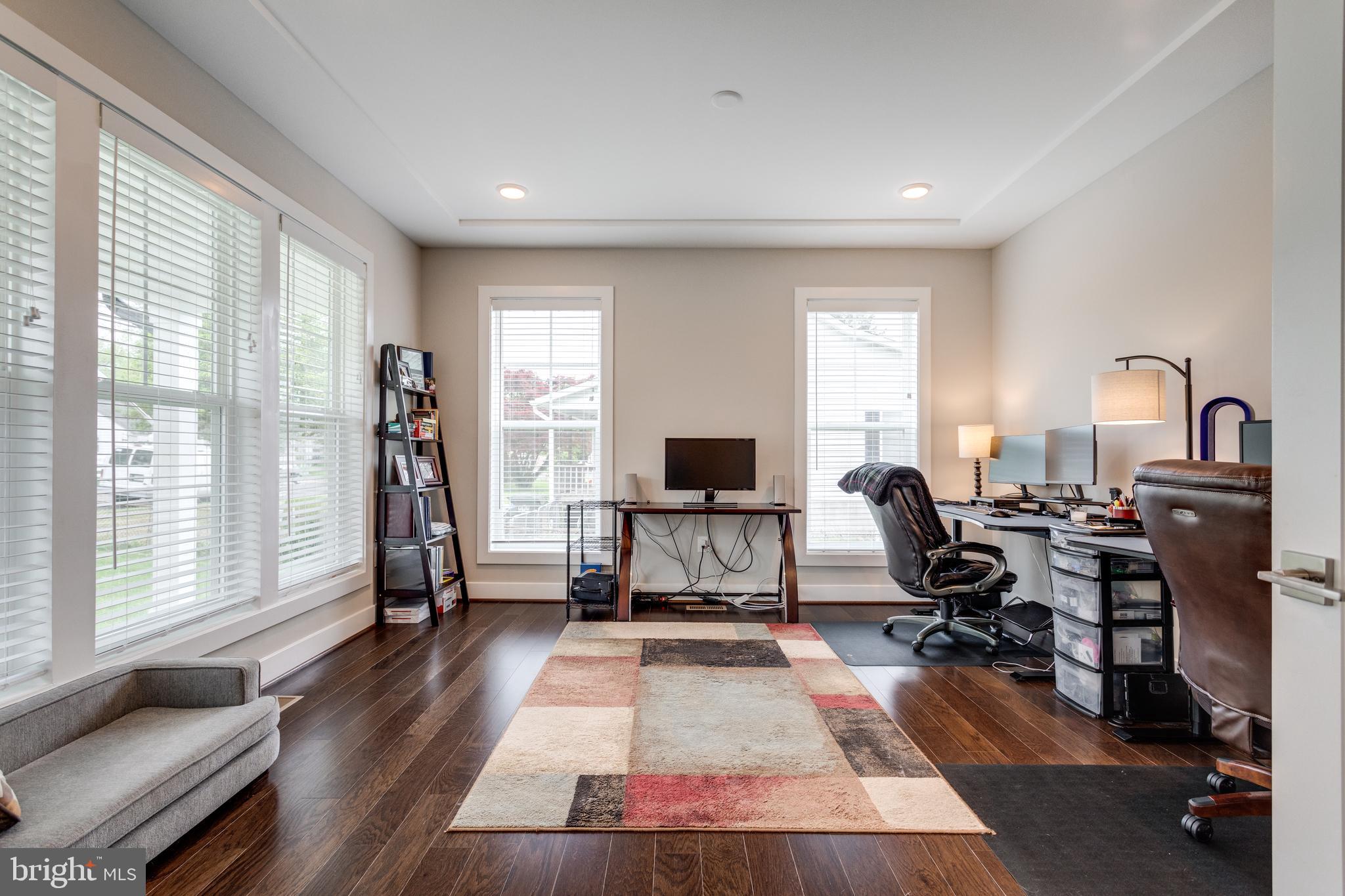 7334 Paxton Road Falls Church, VA 22043 - Photo 8 of 89 Gallery Image 8