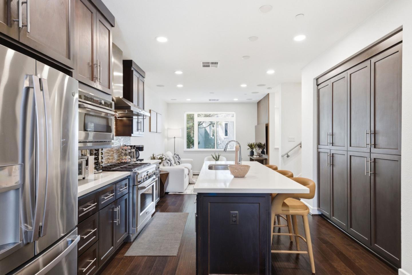 3044 Mawing Road San Mateo, CA 94403 - Photo 11 of 49