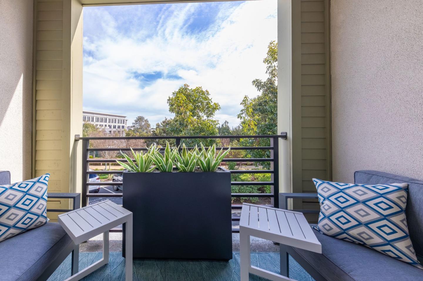 3044 Mawing Road San Mateo, CA 94403 - Photo 14 of 49