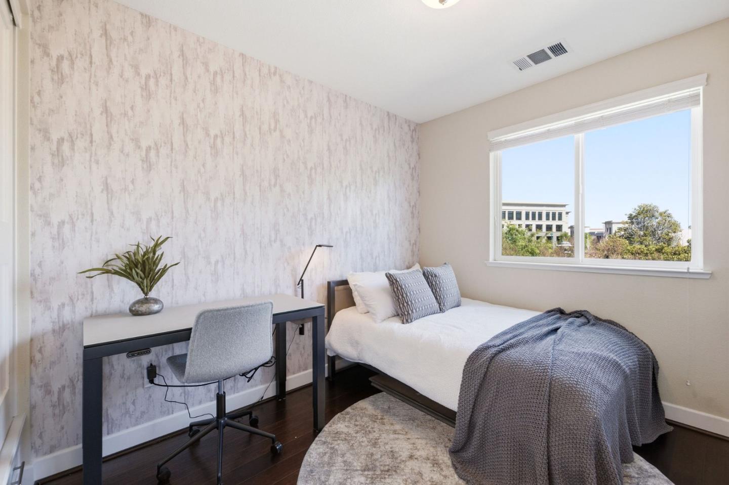 3044 Mawing Road San Mateo, CA 94403 - Photo 21 of 49