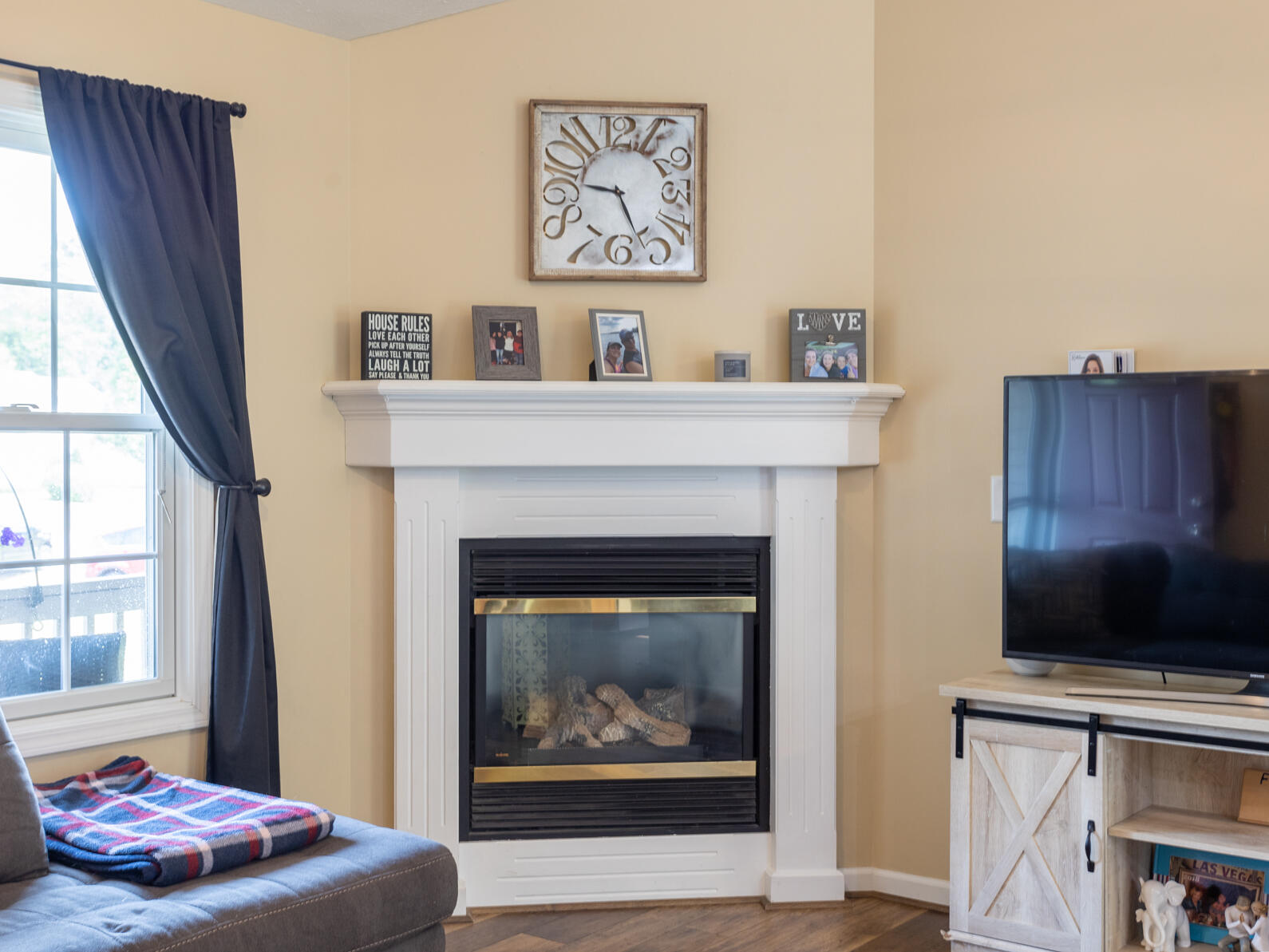3523 Wakefield Court Spring Arbor, MI 49283 - Photo 5 of 23 0N0A8993-HDR