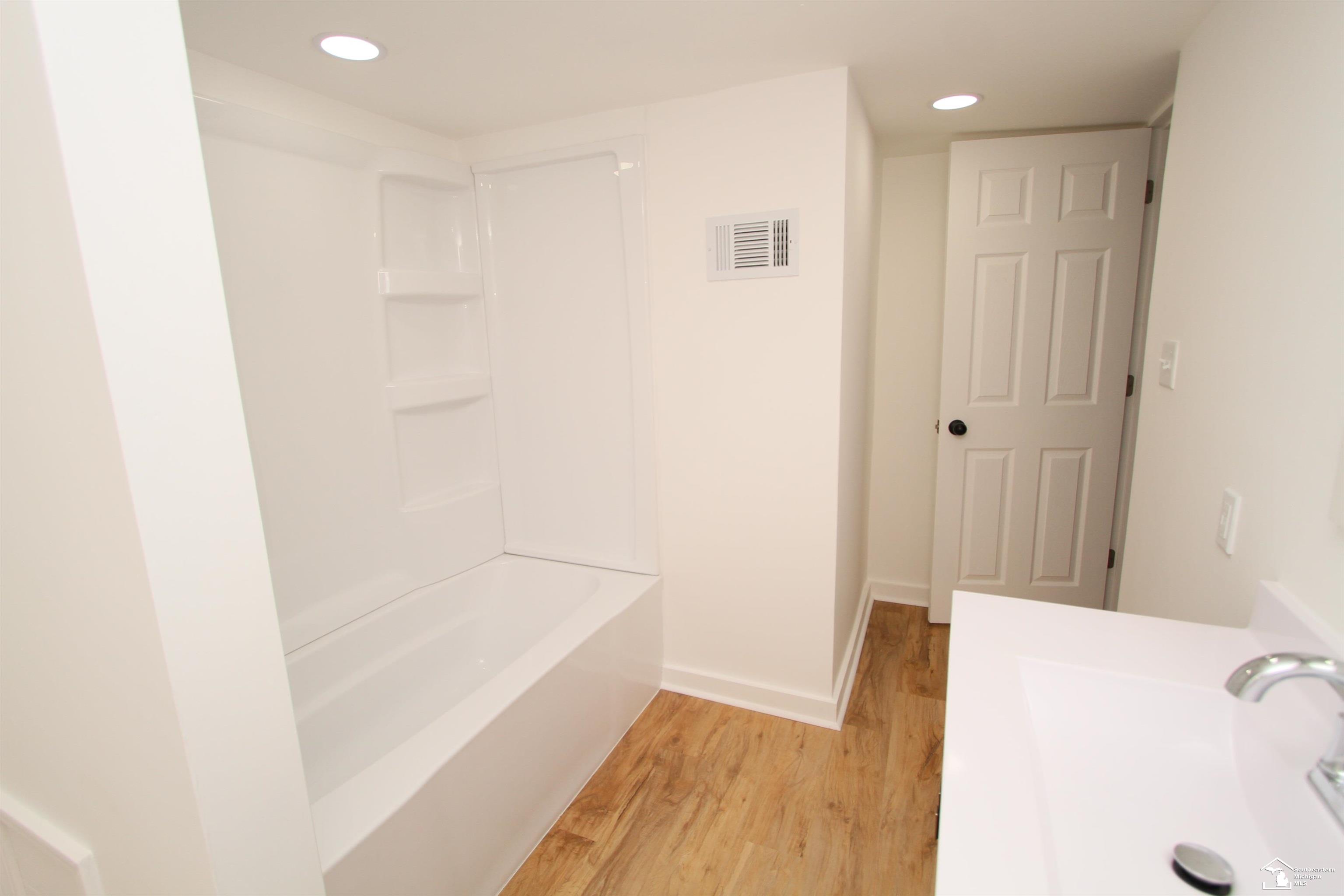 12259 Eldora Street Carleton, MI 48117 - Photo 22 of 24