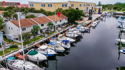 $415,000 | 2533 Northeast 15th Street, Pompano Beach, FL 33062