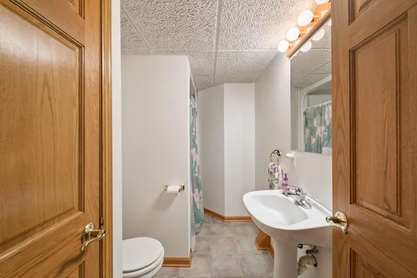 $549,900 | 8111 Kimberly Lane North, Maple Grove, MN 55311