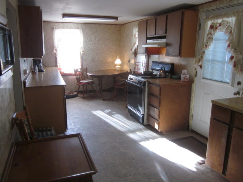 112 Exeter Road Newmarket, NH 03857 - Photo 3 of 18 Gallery Image 3