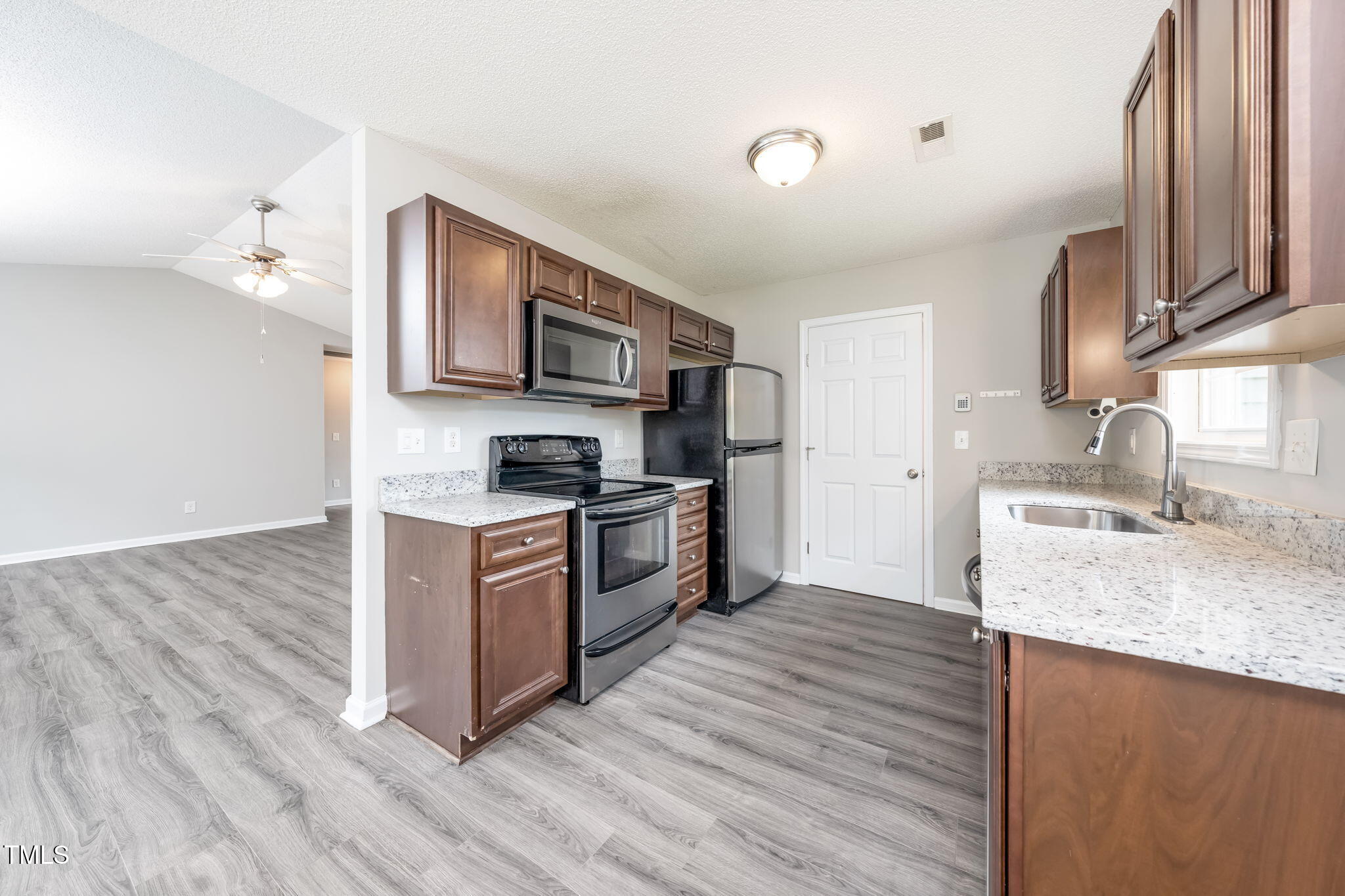 86 Ashcott Drive Angier, NC 27501 - Photo 16 of 33 16-web-or-mls-86 Ashcott Dr-17